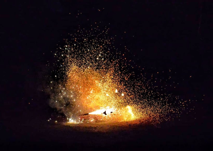 बंगाल : पटाखा फैक्ट्री विस्फोट में मरने वालों की संख्या 9 हुई