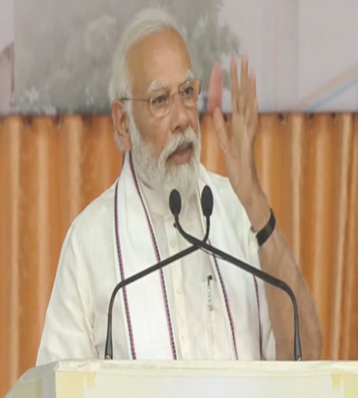 प्रधानमंत्री मोदी ने कर्नाटक की जीत के लिए कांग्रेस को दी बधाई