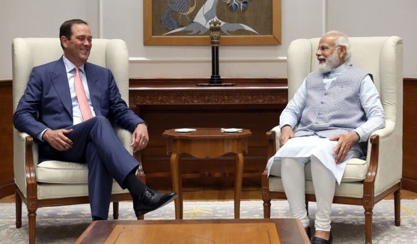 सिस्को के सीईओ ने पीएम मोदी से की मुलाकात