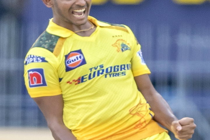 पथिराना-चाहर ने चेन्नई को मुम्बई पर दिलाई जीत, दूसरे स्थान पर पहुंचे