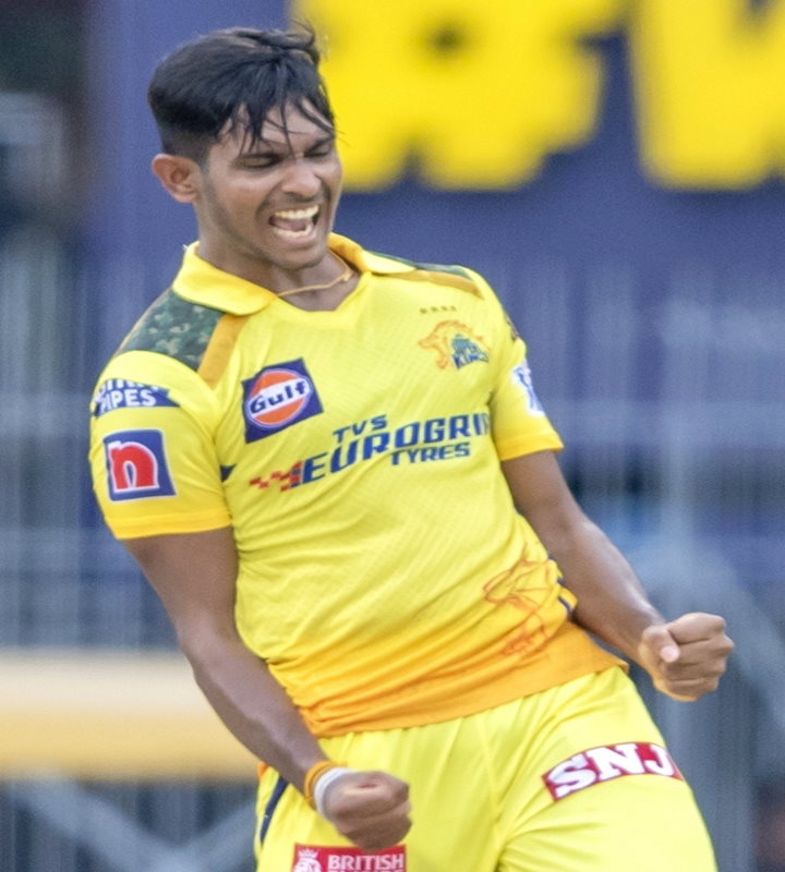 पथिराना-चाहर ने चेन्नई को मुम्बई पर दिलाई जीत, दूसरे स्थान पर पहुंचे