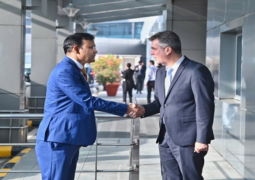 तीन दिन की यात्रा पर इजरायल के विदेश मंत्री भारत पहुंचे