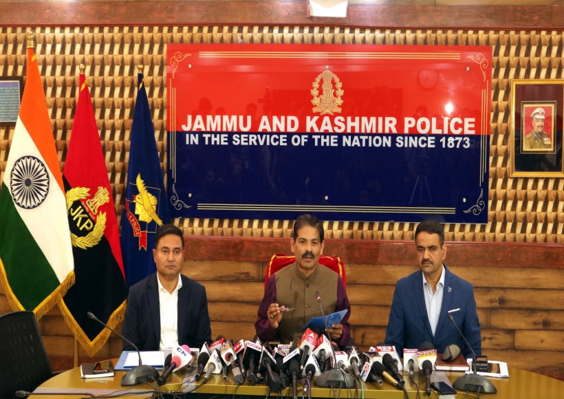 मीरवाइज मोहम्मद फारूक की हत्या में शामिल हिजबुल के दो आतंकी गिरफ्तार