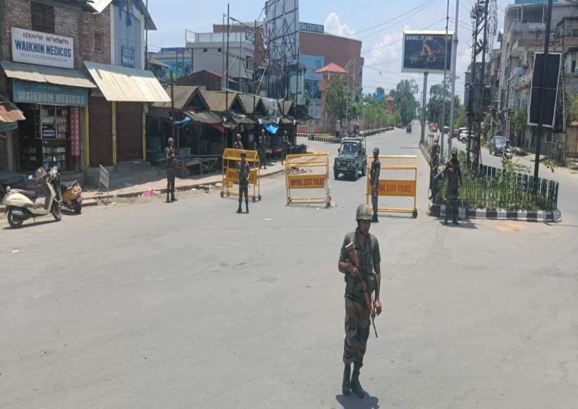मणिपुर में आदिवासियों की सुरक्षा की मांग की याचिका पर तत्काल सुनवाई से सुप्रीम कोर्ट का इनकार