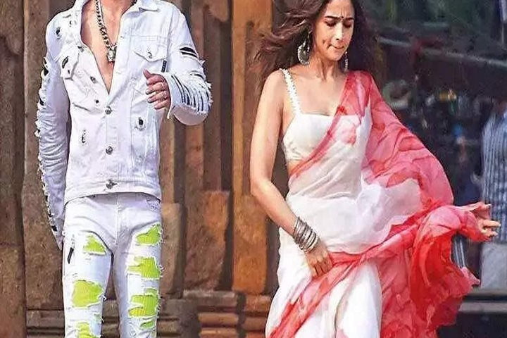 'रॉकी और रानी की प्रेम कहानी' का टीजर जारी, दिखीं रणवीर-आलिया की शानदार केमिस्ट्री