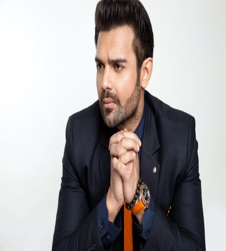 जब मुझे सलाह की जरूरत पड़ी तब सलमान, करण जौहर ने मदद की : मिमोह चक्रवर्ती