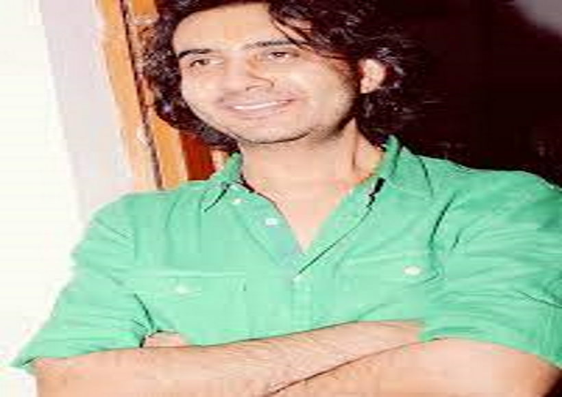 फिर विवादों में पड़ी संजय पूरन सिंह चौहान की '72 हूरें'