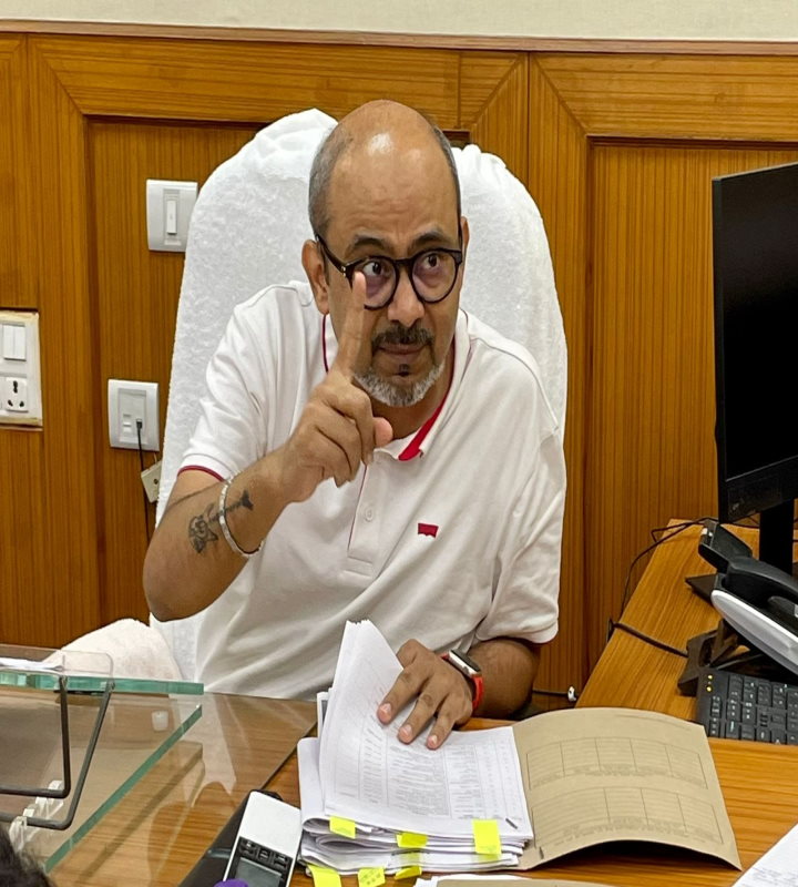 आप ने कांग्रेस पर दिल्ली अध्यादेश विवाद पर समर्थन नहीं करने का आरोप लगाया