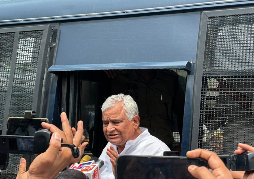 बीजेपी सांसद किरोड़ी लाल मीणा गिरफ्तार