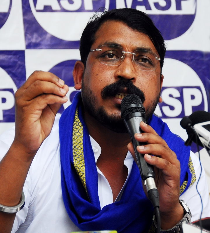 भीम आर्मी चीफ चंद्रशेखर आजाद पर देवबंद में जानलेवा हमला