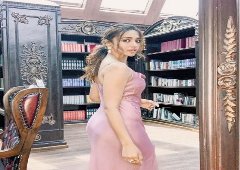 'बिग बॉस ओटीटी 2': एक-दूसरे से भिड़ गईं जिया और बेबिका, जमकर दी गालियां