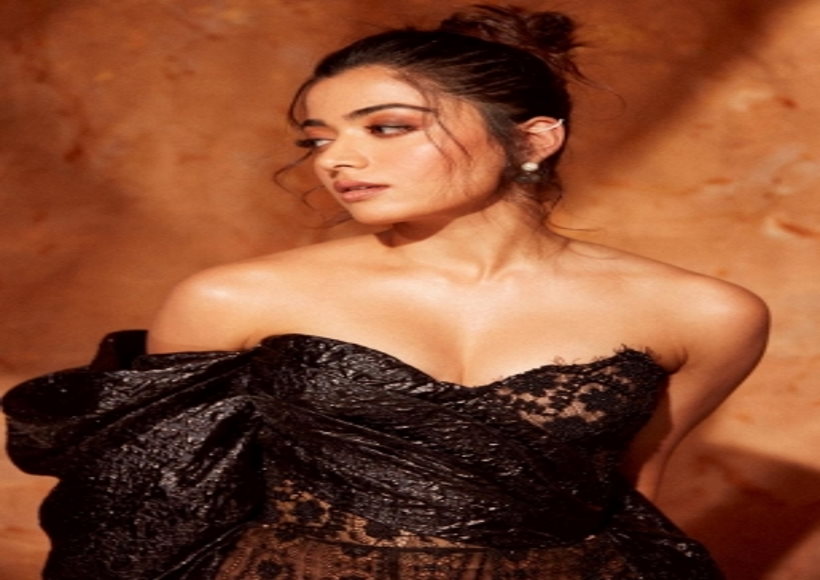 मैत्रेयी रामकृष्णन ने 'पुष्पा' के गाने 'सामी सामी' पर किया जबरदस्त डांस, रश्मिका मंदाना ने की जमकर तारीफ