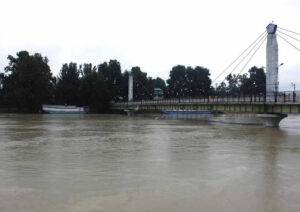 Jhelum river in Srinagar