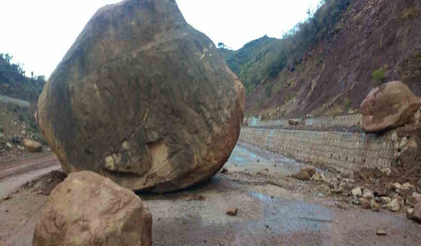 The Jammu-Srinagar National Highway has been closed