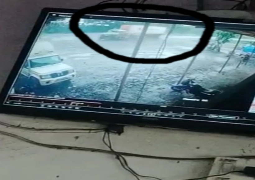 मुंबई-नासिक हाईवे पर ट्रक-जीप की टक्कर में 6 की मौत