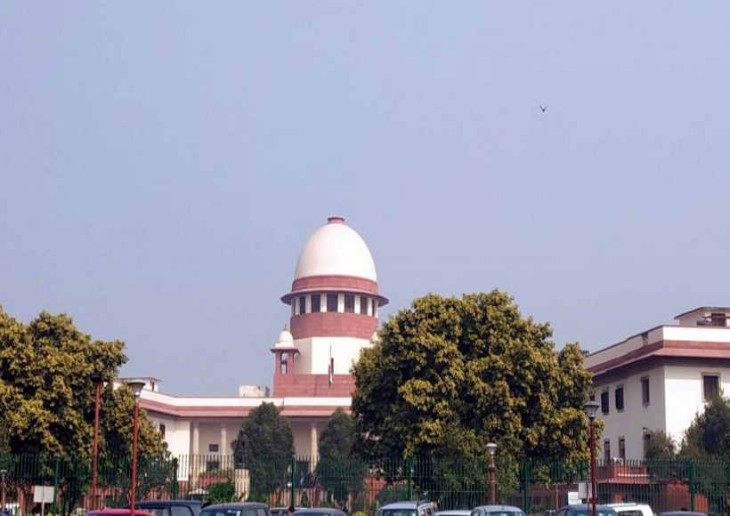 अध्यादेश विवाद : दिल्ली सरकार की याचिका 5 जजों की संविधान पीठ के पास