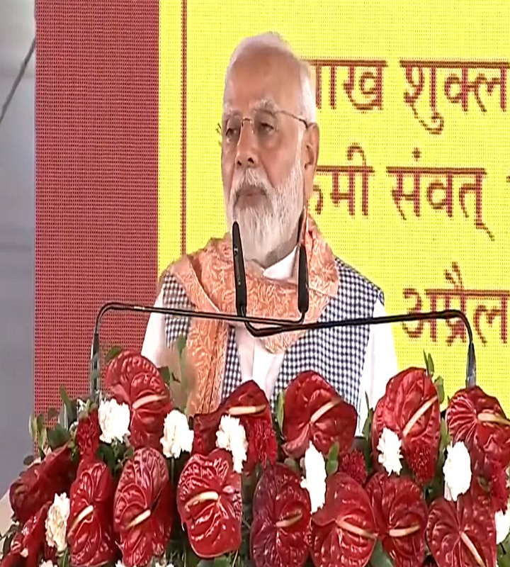 पीएम बोले लोगों को हैरान कर देगी गीता प्रेस से प्रकाशित पुस्तकों की संख्या