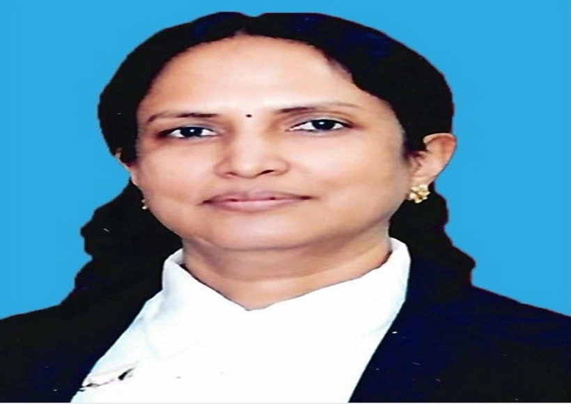 बॉम्बे हाई कोर्ट की पूर्व अतिरिक्त न्यायाधीश पुष्पा गनेडीवाला ने पेंशन के लिए दायर की याचिका