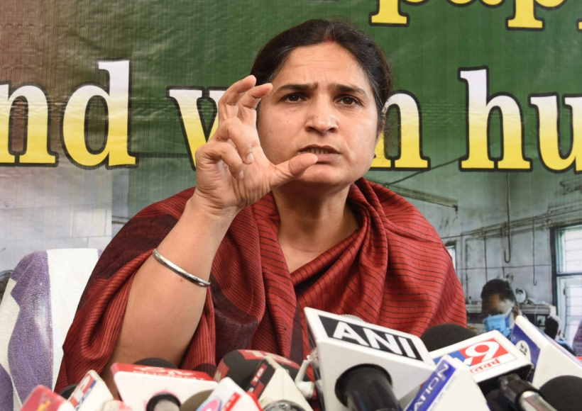 कांग्रेस ने संसद में मणिपुर पर पीएम के बयान की मांग की