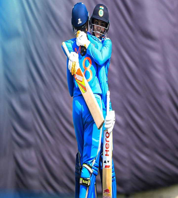 एकदिवसीय श्रृंखला का निर्णायक मैच रोमांचक टाई पर समाप्त हुआ, भारत और बांग्लादेश के बीच सीरीज 1-1 से बराबर