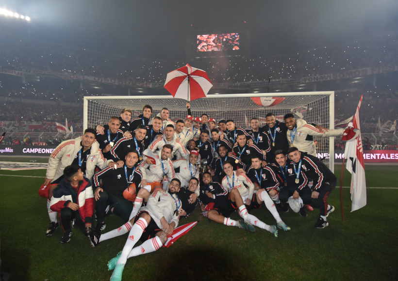 सीज़न के समापन में रिवर प्लेट ने रेसिंग को 2-1 से हराया