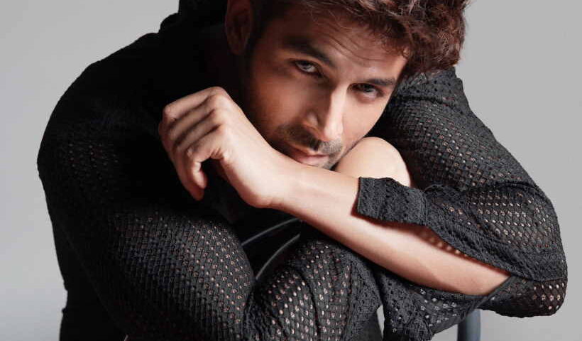 कार्तिक आर्यन