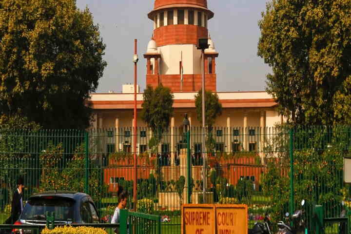 मणिपुर में 'मानवीय' मुद्दों को देखने के लिए सुप्रीम कोर्ट ने बनाई समिति