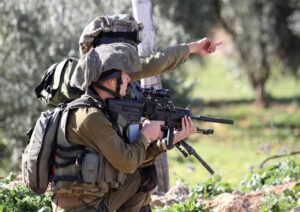 Israeli soldiers take positions