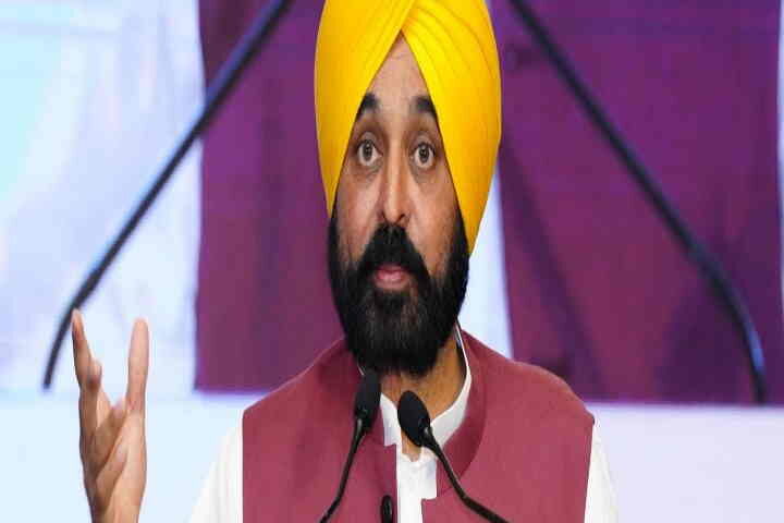 मुख्यमंत्री भगवंत मान ने 'प्रधानमंत्री आवास योजना' के तहत 25,000 लाभार्थियों को बांटे चेक