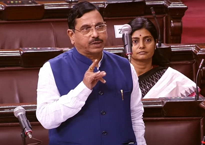 संविधान के मुताबिक ही लाया जा रहा है दिल्ली सरकार के अधिकारों से जुड़ा विधेयक : प्रल्हाद जोशी