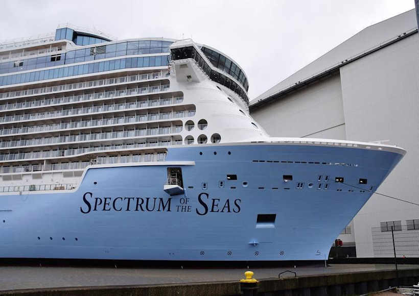 Singapore cruise ship