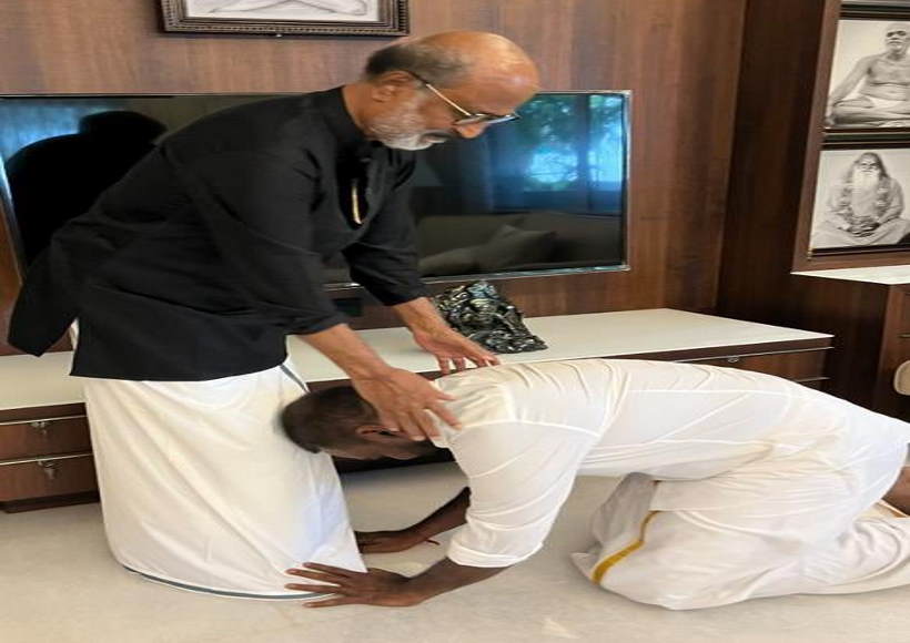 सुपरस्टार रजनीकांत और राघव लॉरेंस (तस्वीर क्रेडिट: राघव लॉरेंस ट्विटर)