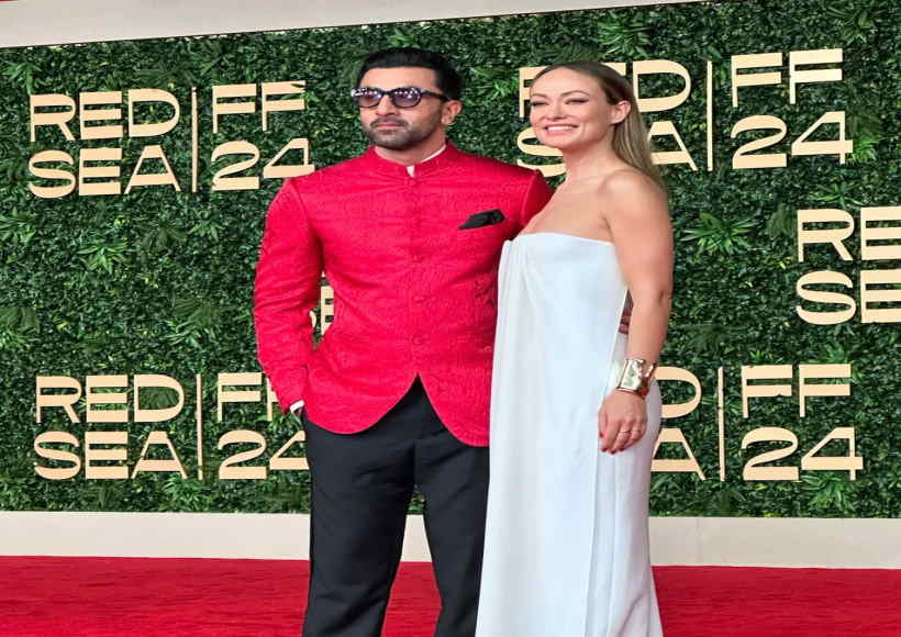 अभिनेत्री ओलिविया वाइल्ड और रणबीर कपूर (तस्वीर क्रेडिट@Varun_RK88)