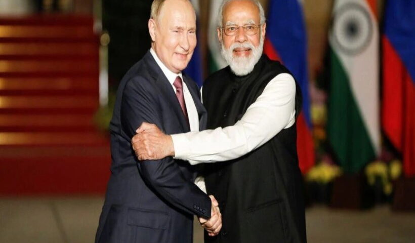 पीएम मोदी और राष्ट्रपति पुतिन (तस्वीर क्रेडिट @kaankit)