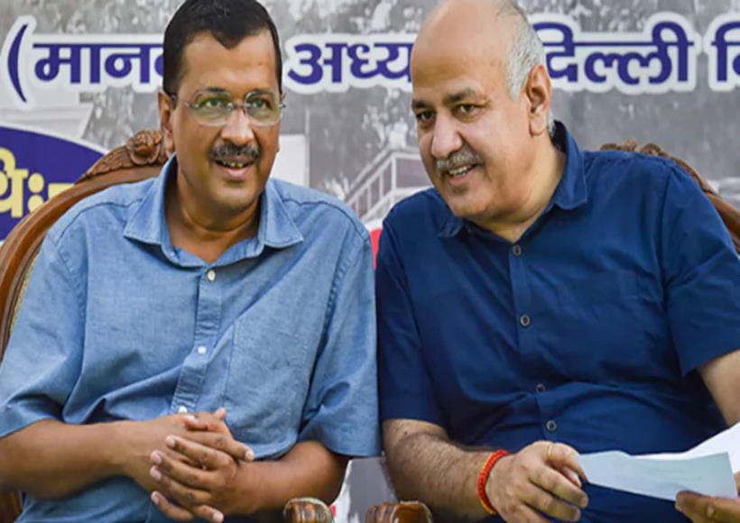 मनीष सिसोदिया और अरविंद केजरीवाल (तस्वीर क्रेडिट@epanchjanya)