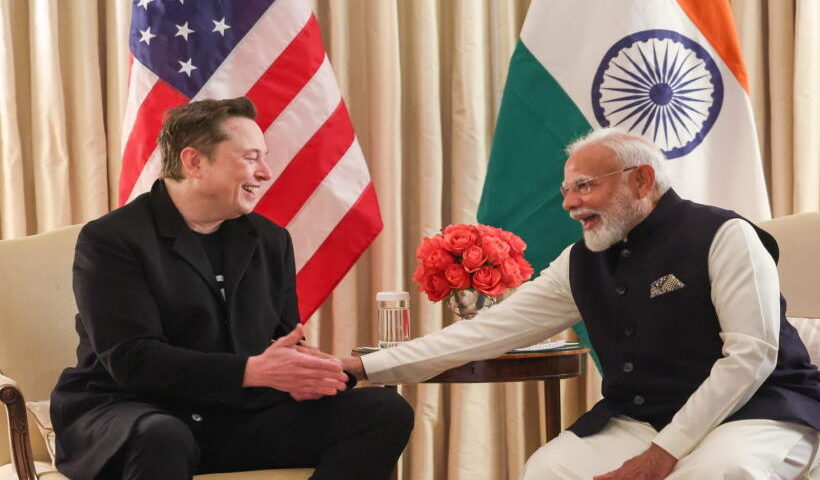 प्रधानमंत्री नरेंद्र मोदी और एलन मस्क (तस्वीर क्रेडिट@sengarlive)