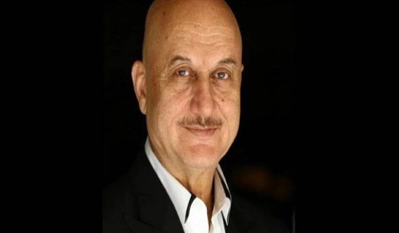 अनुपम खेर