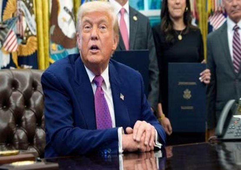 डोनाल्ड ट्रंप