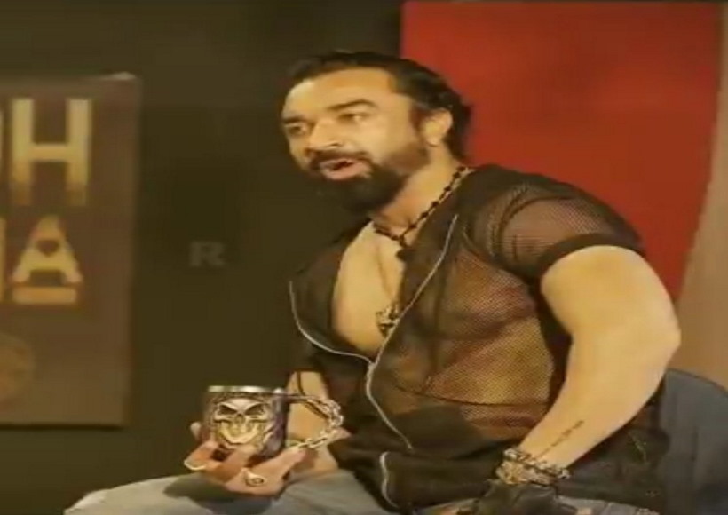 एजाज खान (तस्वीर क्रेडिट@Rohitjain2799)