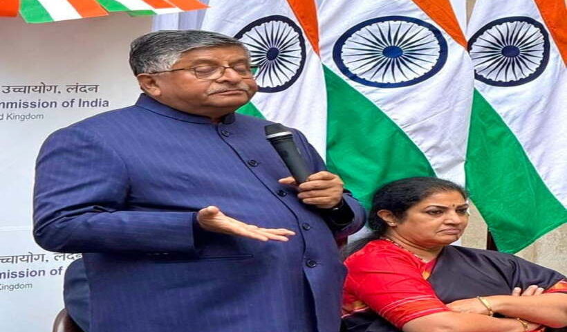 रविशंकर प्रसाद (तस्वीर क्रेडिट@DnDwivedi13)