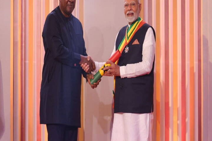 घाना में पीएम मोदी को सर्वोच्च नागरिक सम्मान (तस्वीर क्रेडिट@sengarlive)