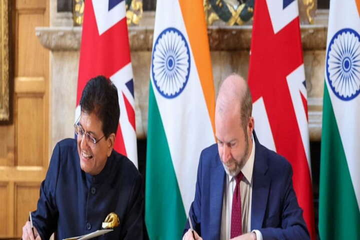 भारत-ब्रिटेन के बीच ऐतिहासिक एफटीए पर हुए हस्ताक्षर (तस्वीर क्रेडिट@mppchaudhary)