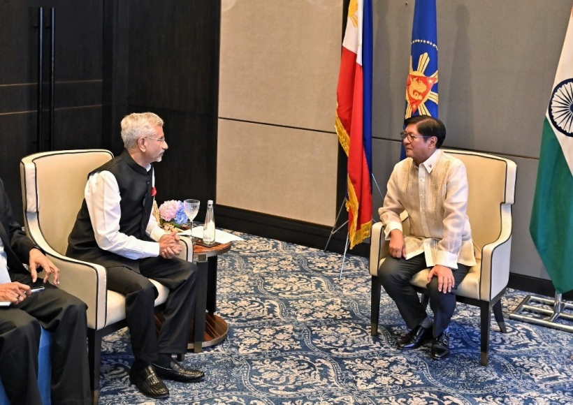 फिलीपींस के राष्ट्रपति मार्कोस जूनियर और विदेश मंत्री जयशंकर (तस्वीर क्रेडिट@NM_DisciplineX)