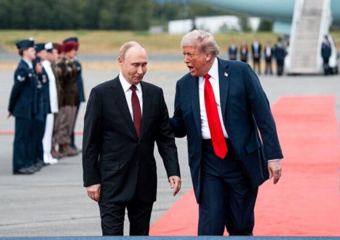 डोनाल्ड ट्रंप और व्लादिमीर पुतिन (तस्वीर क्रेडिट@DeekshaKumari26)