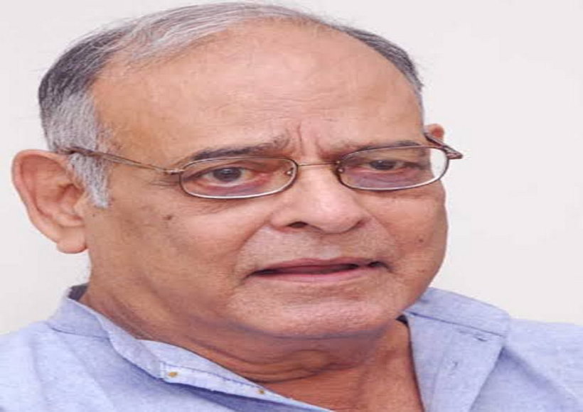 अच्युत पोतदार (तस्वीर क्रेडिट@UjwalaModakBJP)