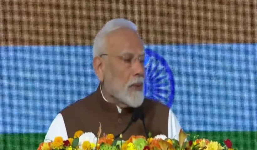 प्रधानमंत्री नरेंद्र मोदी (तस्वीर क्रेडिट@rajibshaw)