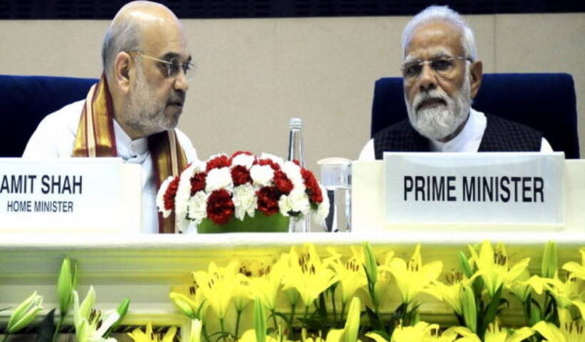 पीएम मोदी व अमित शाह