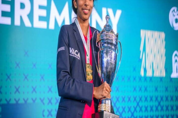 वैशाली रमेशबाबू (तस्वीर क्रेडिट@hdmalhotra)