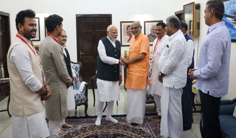 सीपी राधाकृष्णन को उपराष्ट्रपति बनने पर नेताओं ने दी शुभकामनाएँ (तस्वीर क्रेडिट@BJPOBC4Himachal)