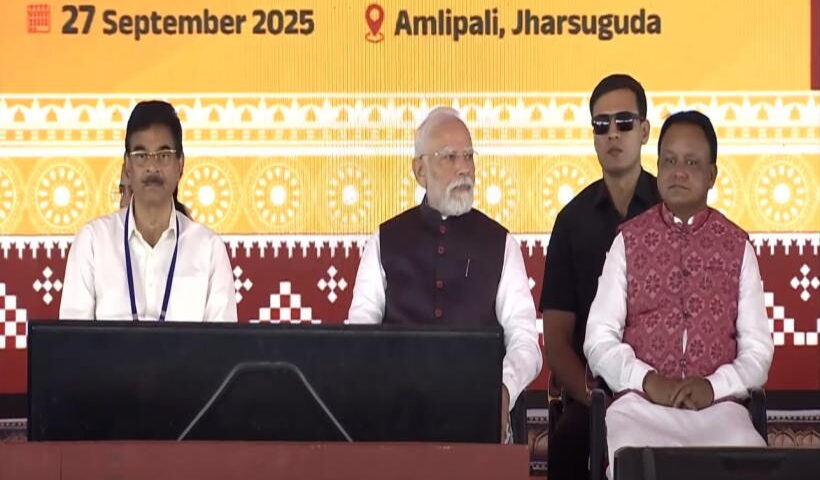 प्रधानमंत्री नरेंद्र मोदी का झारसुगुड़ा दौरा (तस्वीर क्रेडिट@DDNewslive)